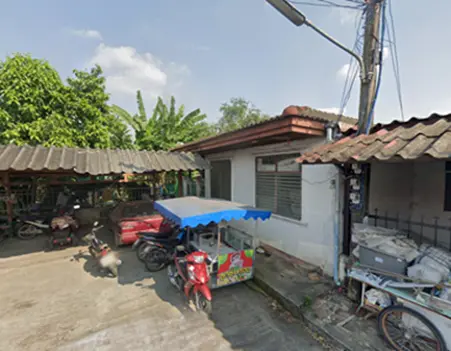 ที่ดินโฉนดเลขที่ 55880 เลขที่ดิน 542 ตำบลลำผักกูด (คลองรังสิตฝั่งใต้) อำเภอธัญบุรี (กลางเมือง)  จังหวัดปทุมธานี (ธัญบุรี) เนื้อที่ประมาณ 27 ตารางวา